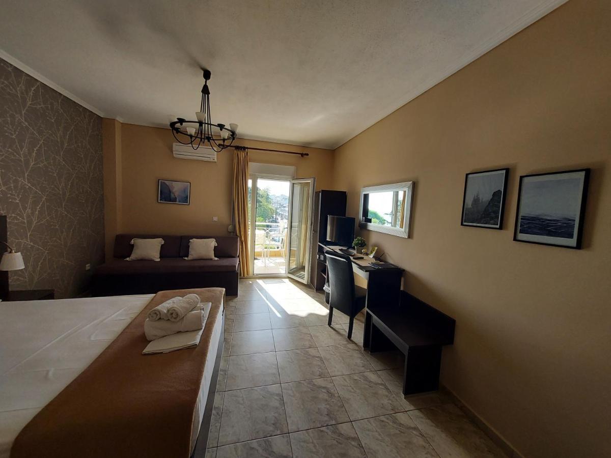 Hotel Epavli Nea Kallikrateia Esterno foto