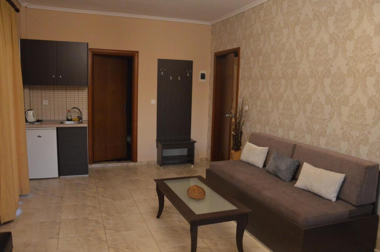 Hotel Epavli Nea Kallikrateia Esterno foto