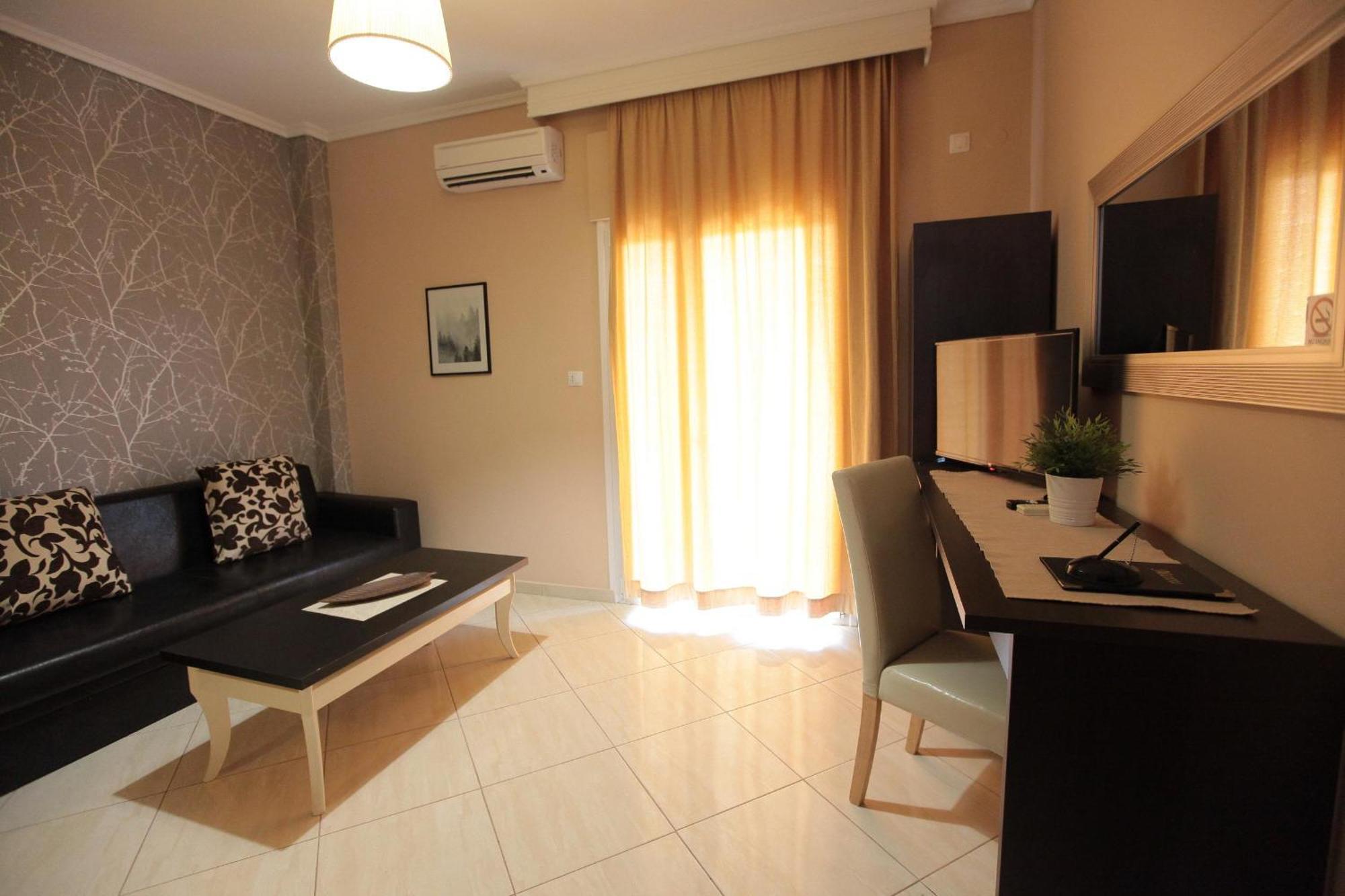 Hotel Epavli Nea Kallikrateia Esterno foto