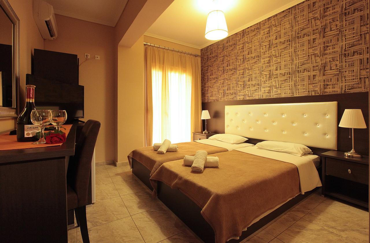 Hotel Epavli Nea Kallikrateia Esterno foto