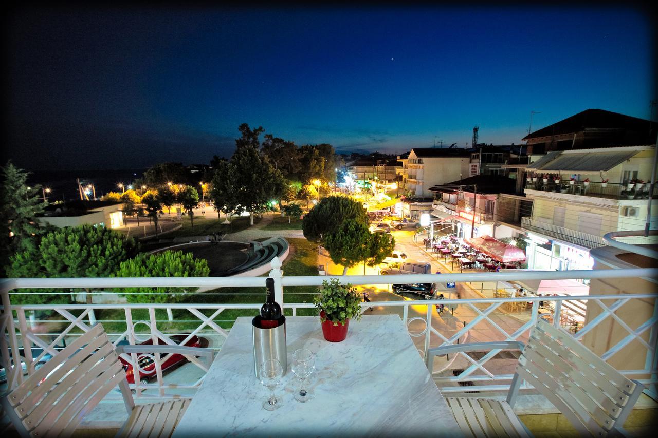 Hotel Epavli Nea Kallikrateia Esterno foto