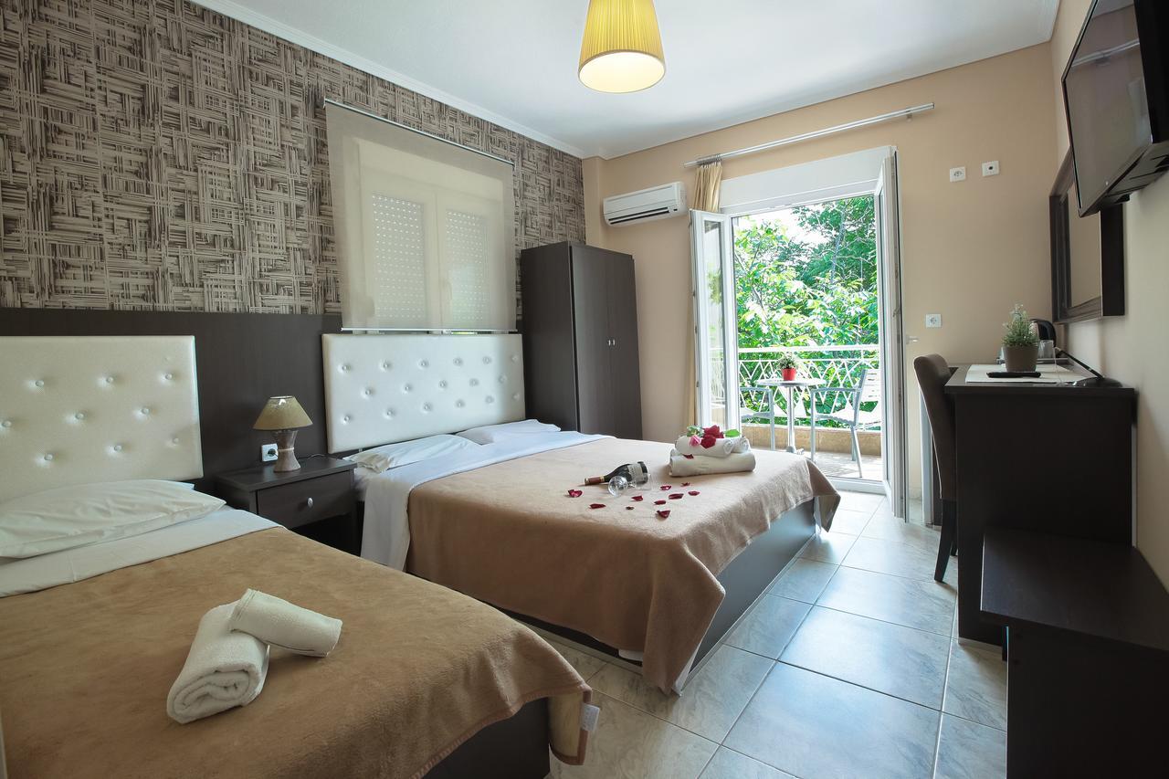 Hotel Epavli Nea Kallikrateia Esterno foto