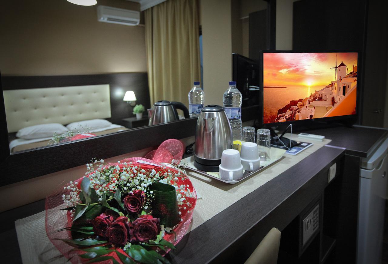 Hotel Epavli Nea Kallikrateia Esterno foto