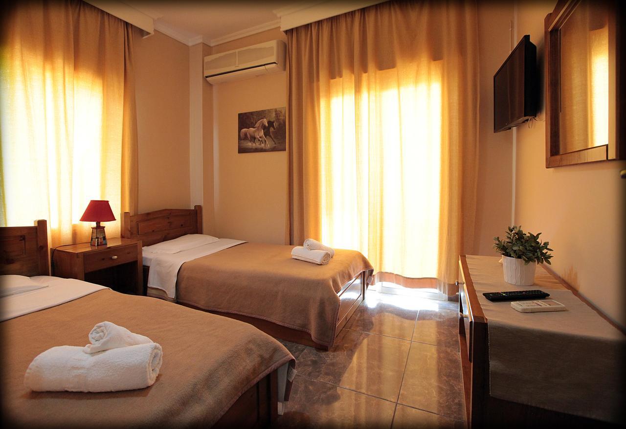 Hotel Epavli Nea Kallikrateia Esterno foto